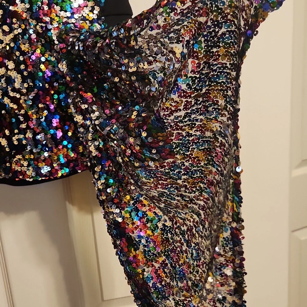 NY&Co 7th Avenue Design Studio sequin sleeveless top, medium, like new - Picture 3 of 12